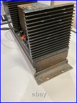 Vintage Crown Professional D150A Power Amplifier 2-Channel Rack Mounted Amp
